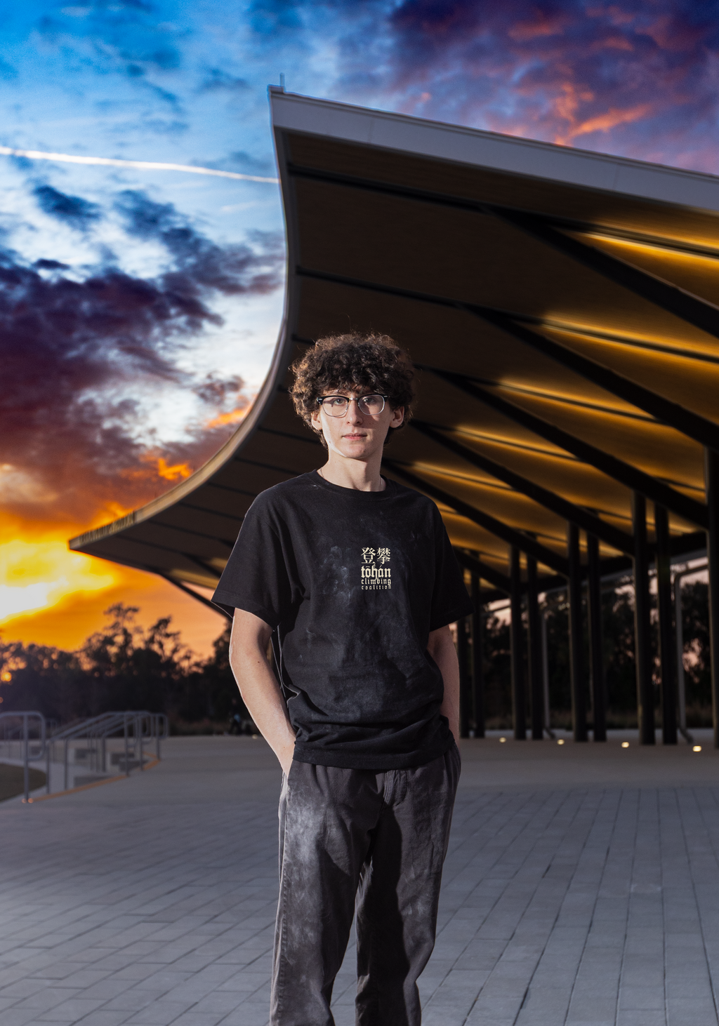 TŌHÁN Climbing Coalition Kanji Signature Boxy Tee